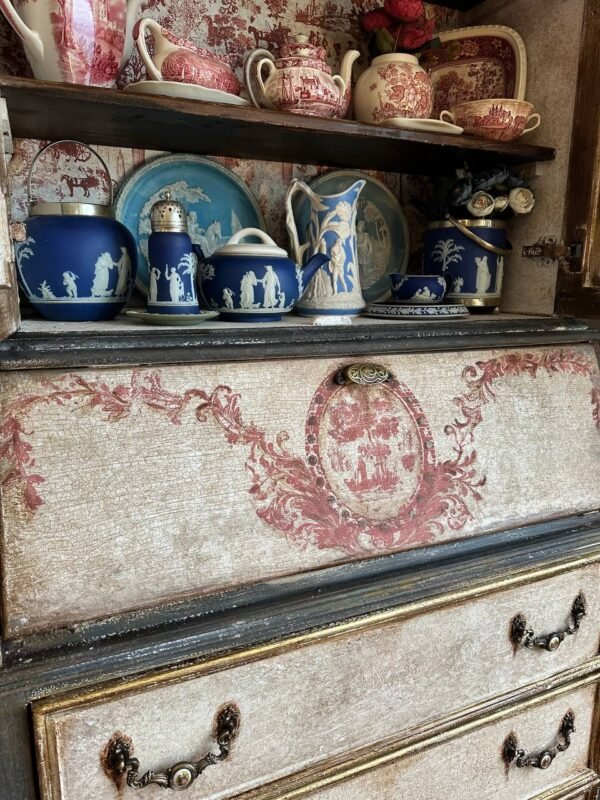 Milkpaint Crackle Cabient course